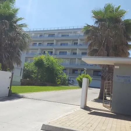 Apartament Lungomare *